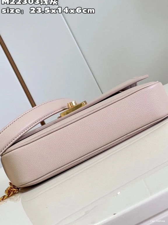 Cheap VUITTON TWIST-23.5*14*6 cm LOUIS 0823